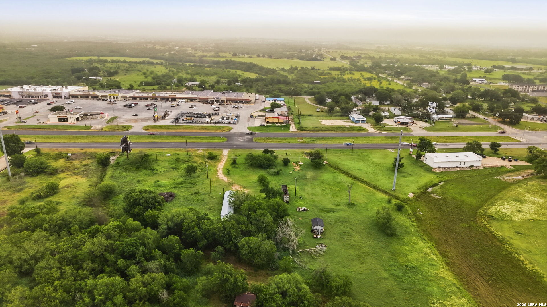 Tbd 10th Floresville TX 78114