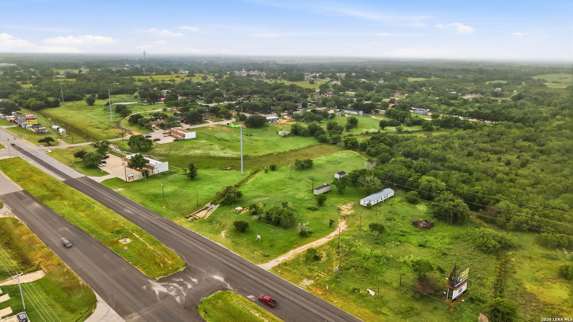 Tbd 10th Floresville TX 78114