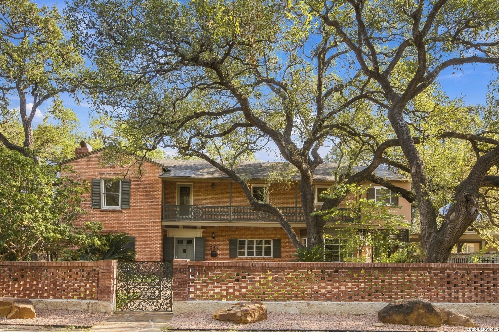 248 E Summit Avenue San Antonio TX 78212