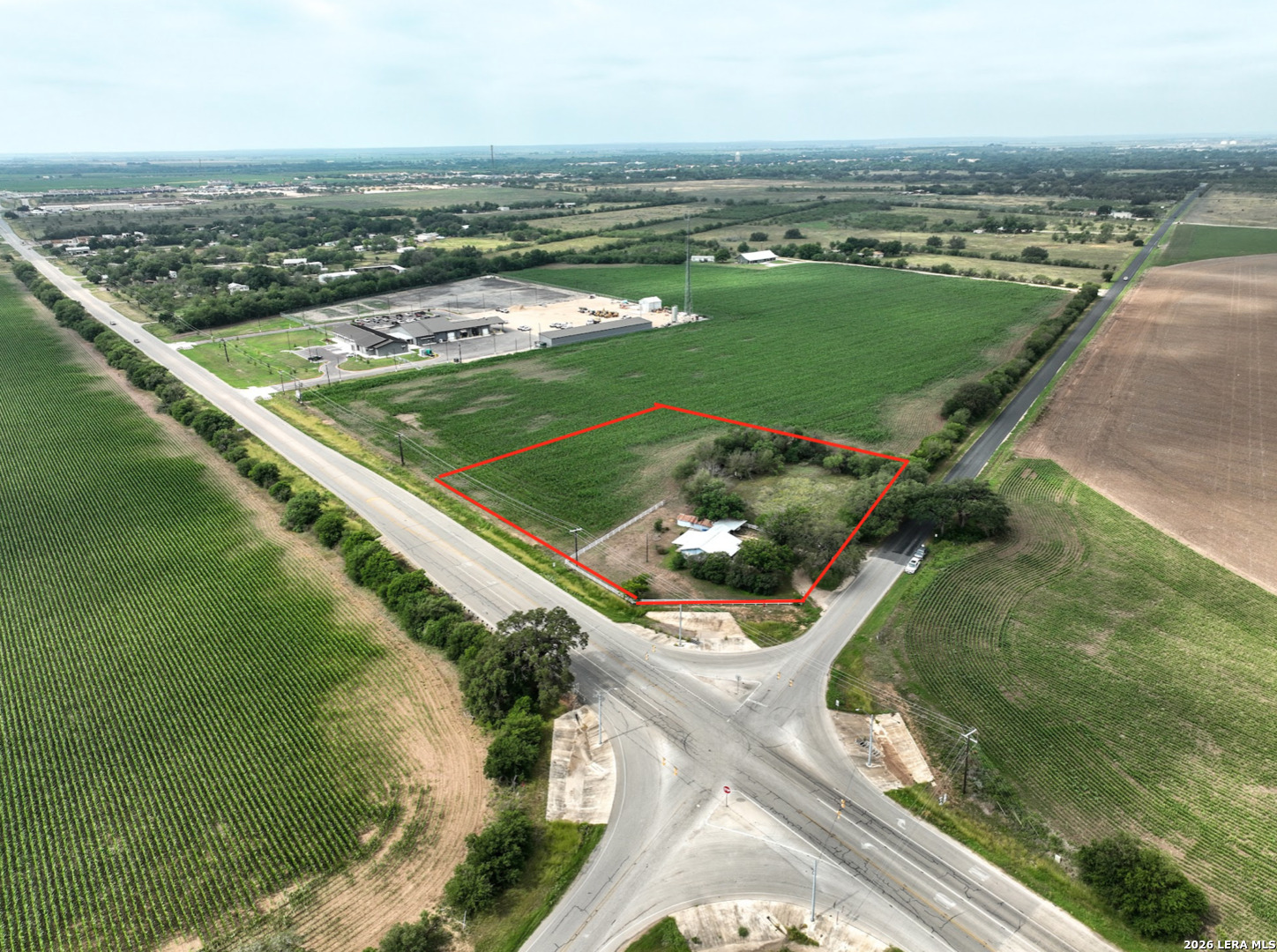 980 County Road 443 Hondo TX 78861