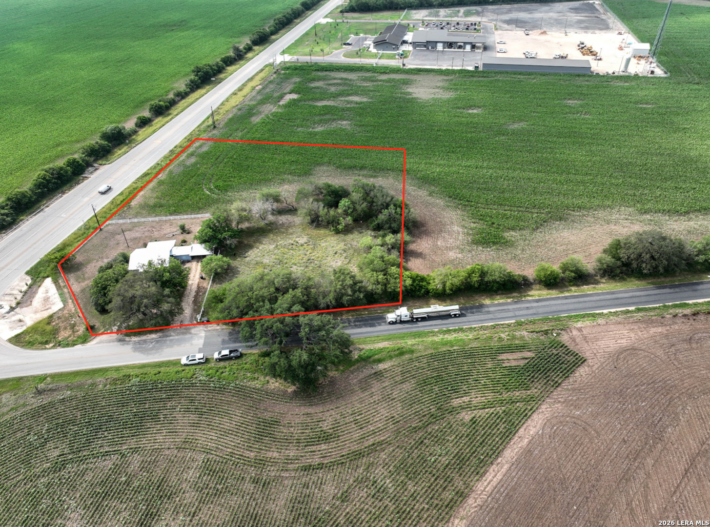 980 County Road 443 Hondo TX 78861