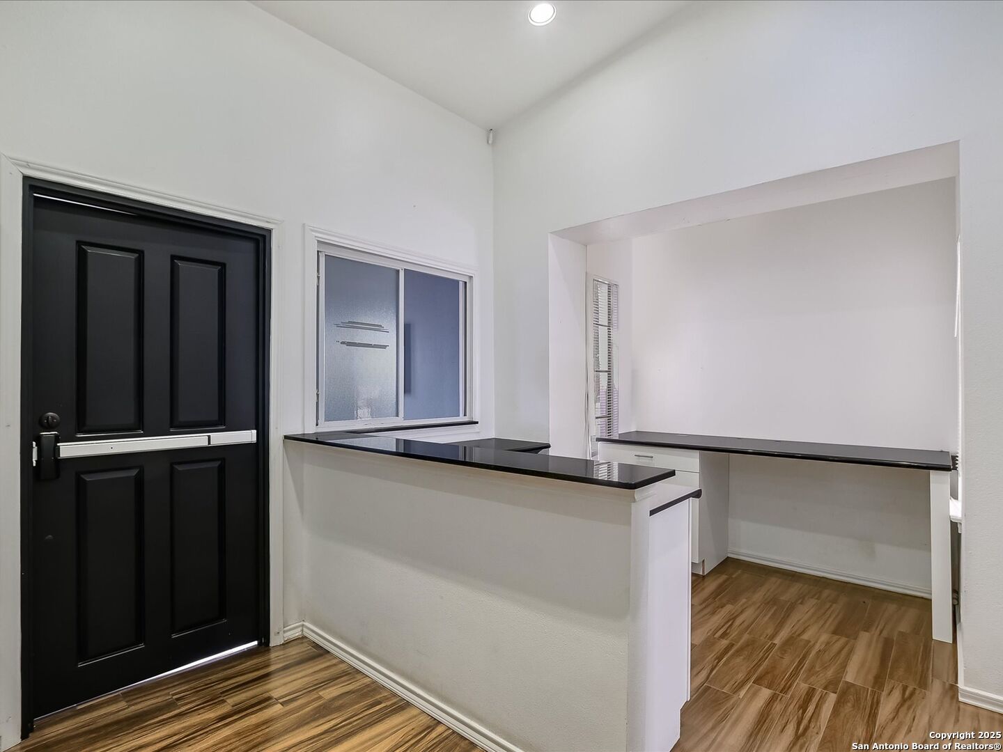 8265 Fredericksburg San Antonio TX 78229