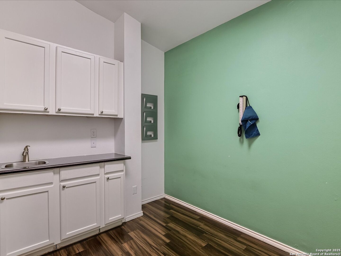 8265 Fredericksburg San Antonio TX 78229