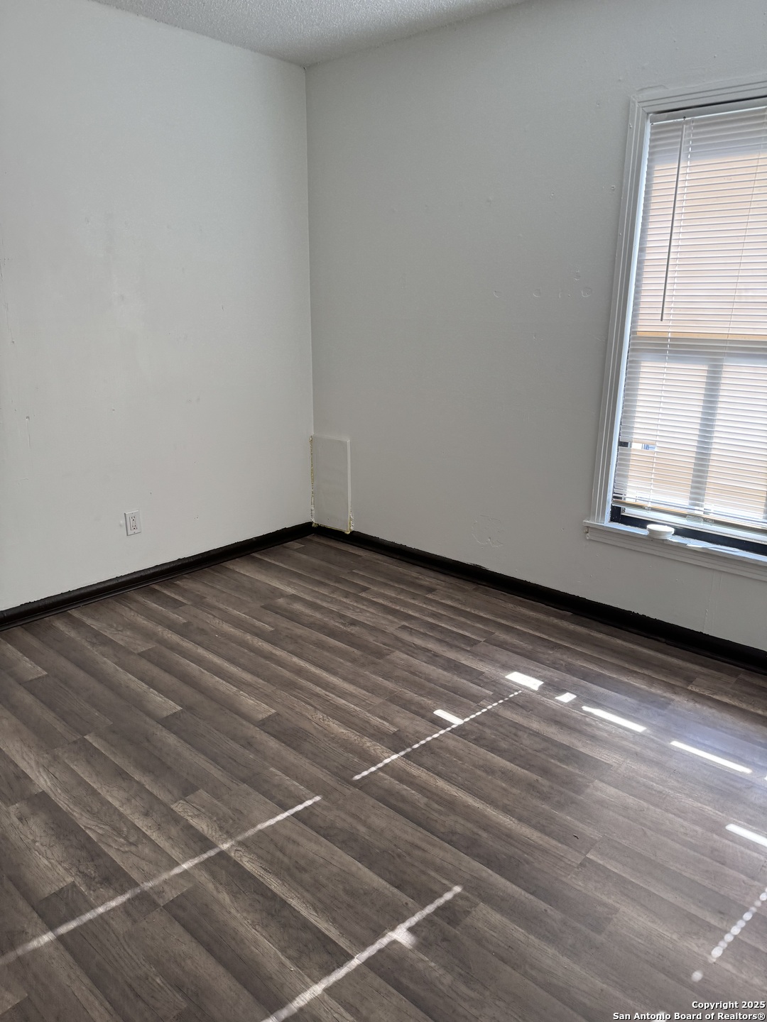 3827 SW Military San Antonio TX 78211