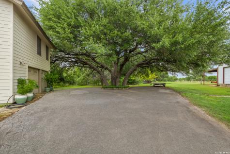 8210 E Fm 1518 Schertz TX 78154