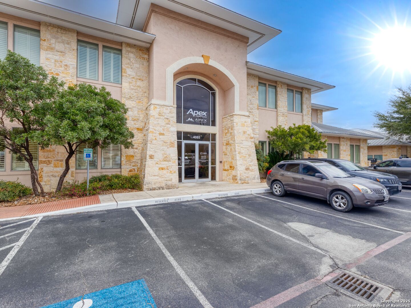 4085 De Zavala Shavano Park TX 78249