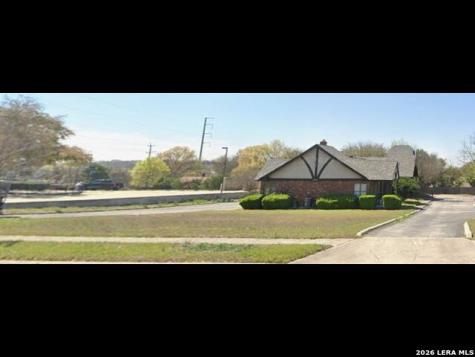 5318 Summit San Antonio TX 78228