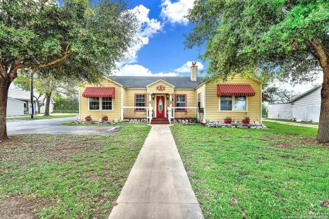 130 Bluebonnet Road La Vernia TX 78121