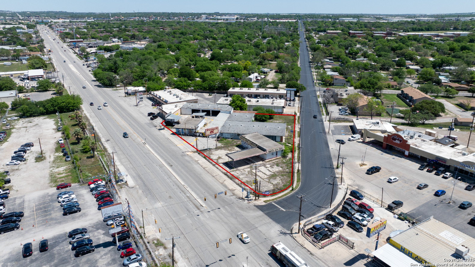 2122-2130 Austin Highway San Antonio TX 78218