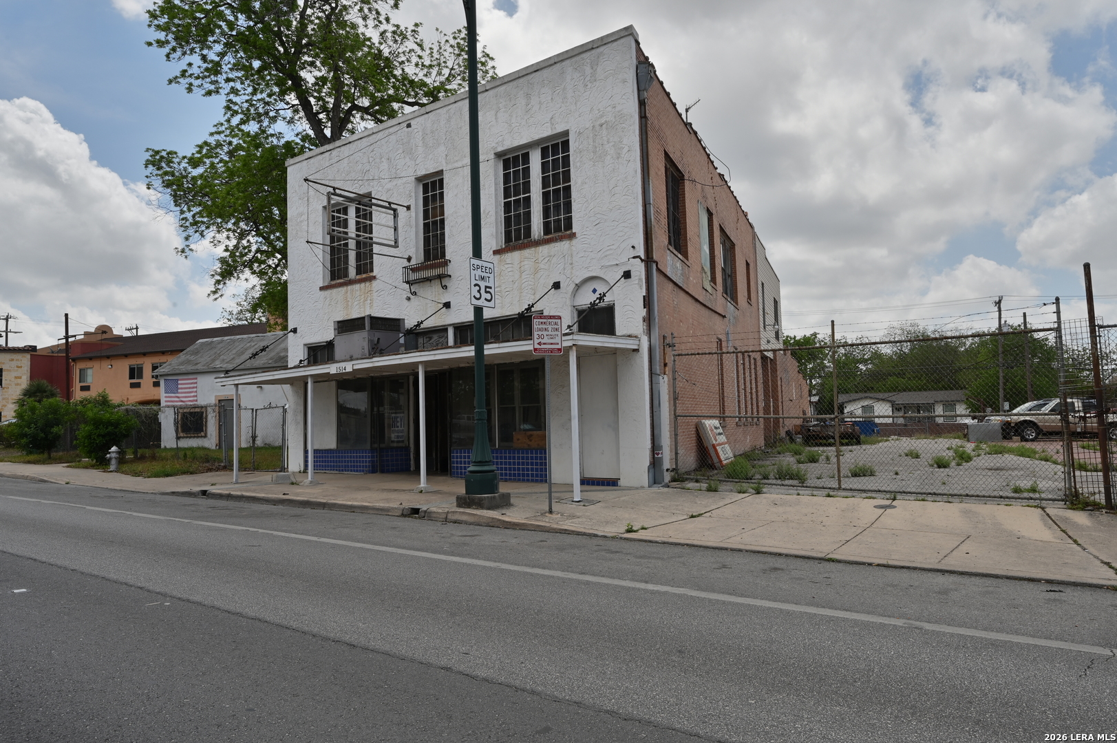 1514 E Commerce Street San Antonio TX 78205