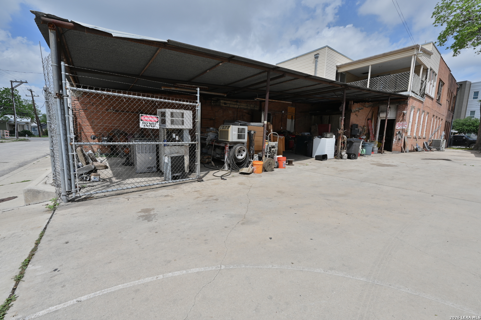 1514 E Commerce Street San Antonio TX 78205