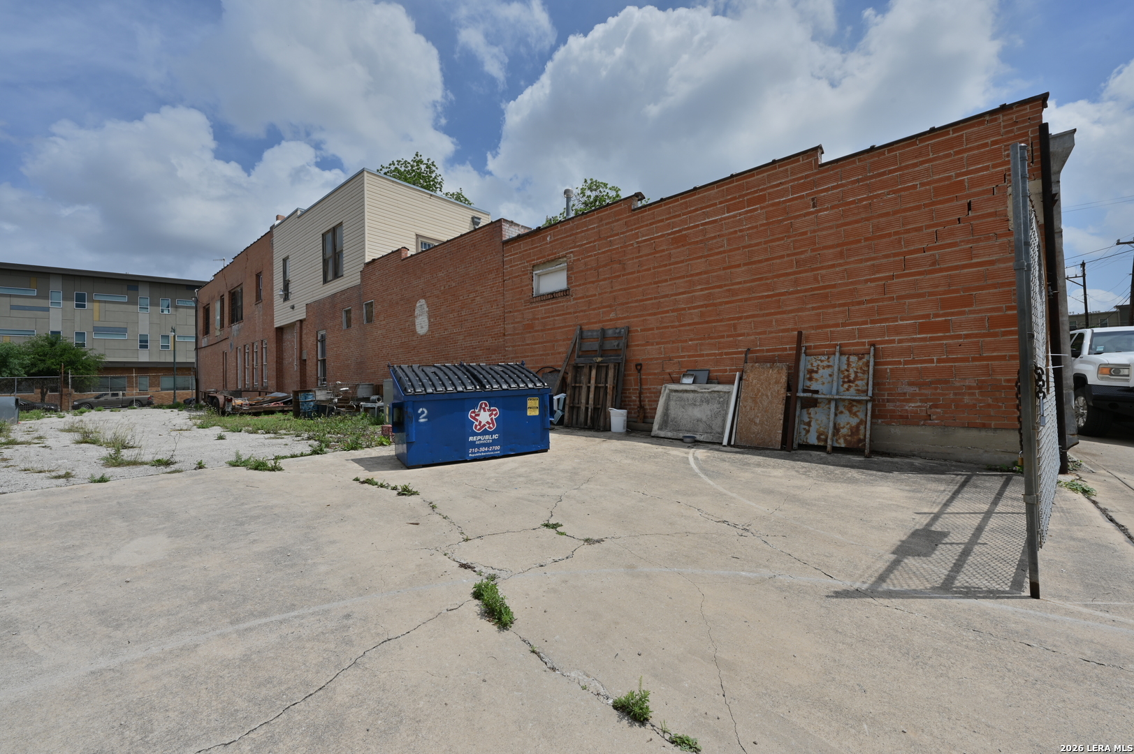 1514 E Commerce Street San Antonio TX 78205