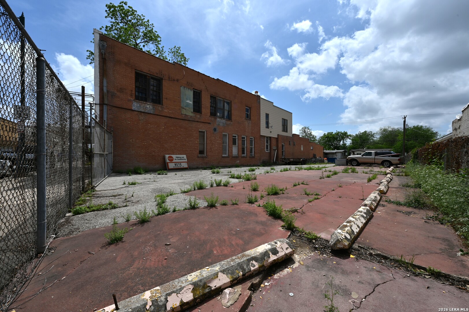 1514 E Commerce Street San Antonio TX 78205