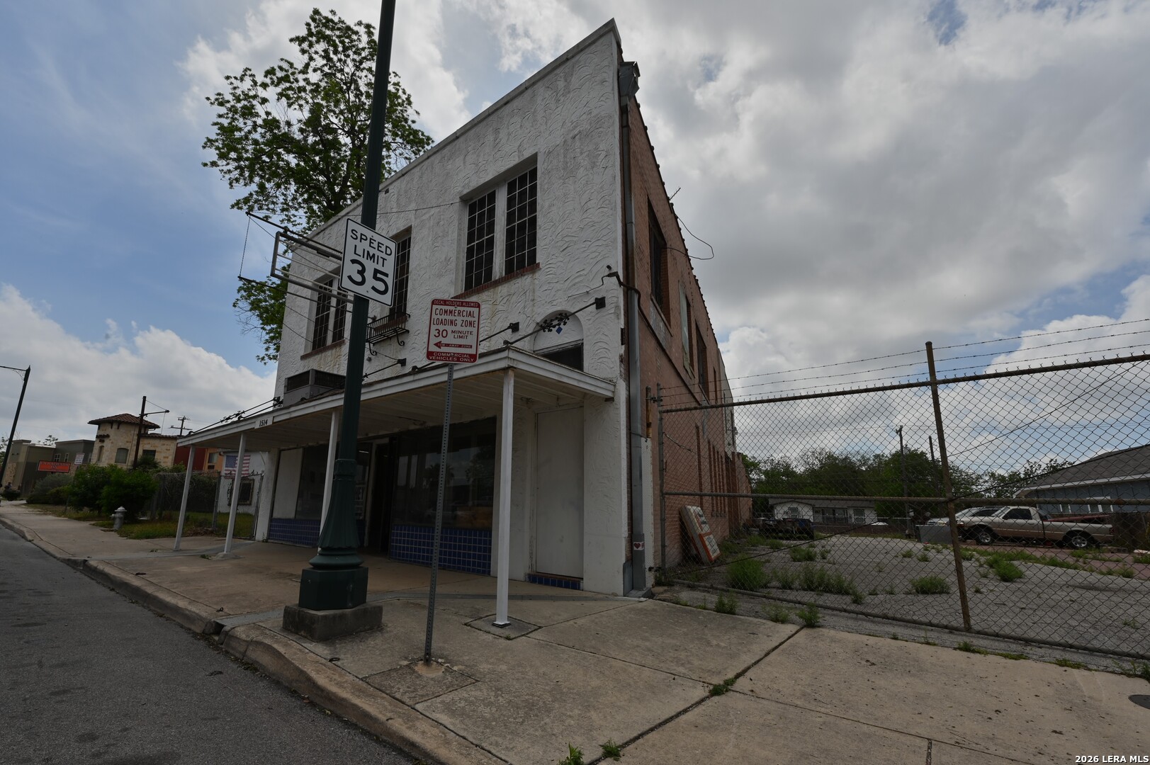 1514 E Commerce Street San Antonio TX 78205