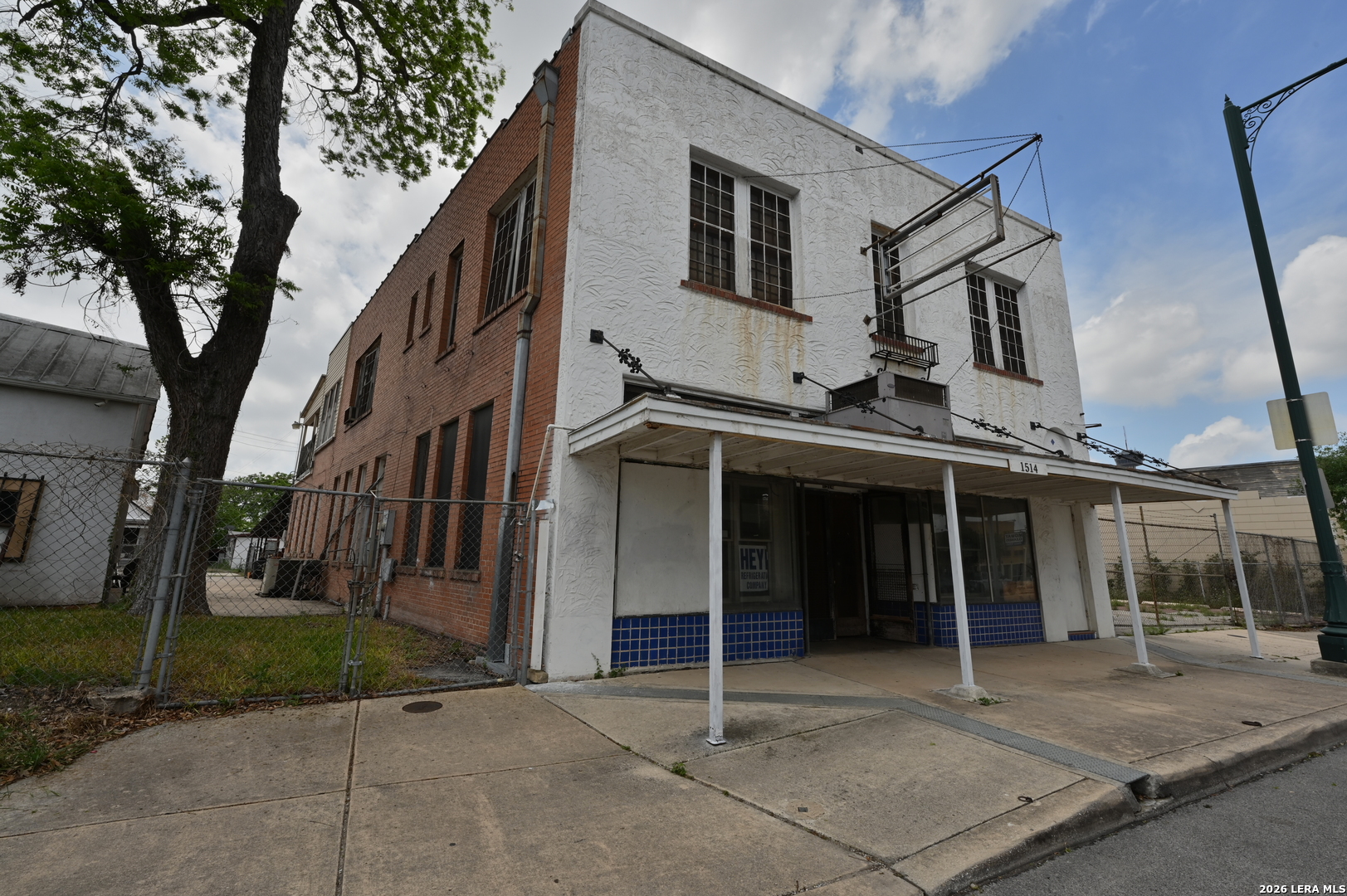 1514 E Commerce Street San Antonio TX 78205