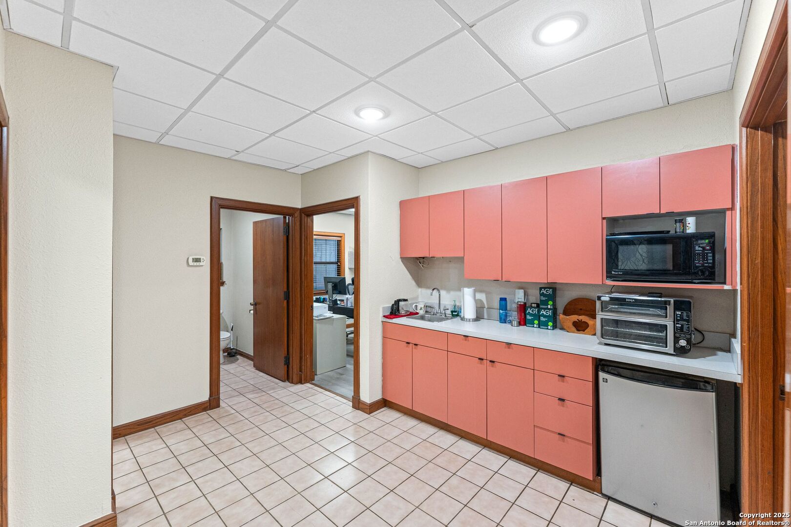 4514 Billy Sames Drive Adkins TX 78101