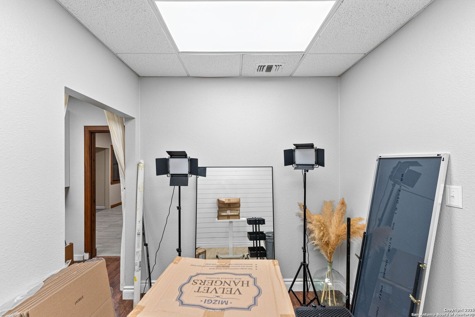 4514 Billy Sames Drive Adkins TX 78101