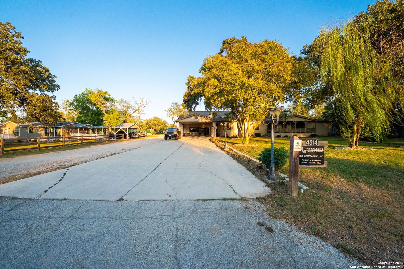 4514 Billy Sames Drive Adkins TX 78101