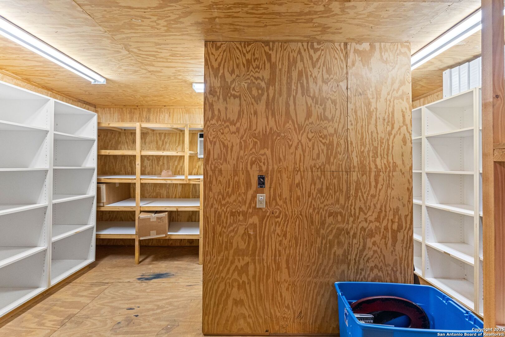 4514 Billy Sames Drive Adkins TX 78101