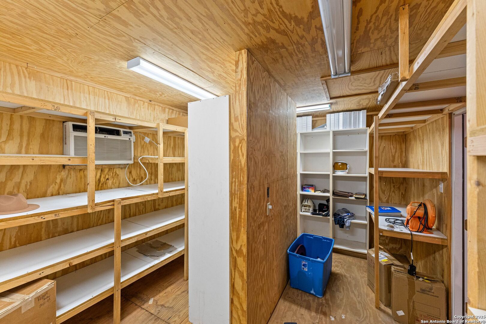 4514 Billy Sames Drive Adkins TX 78101