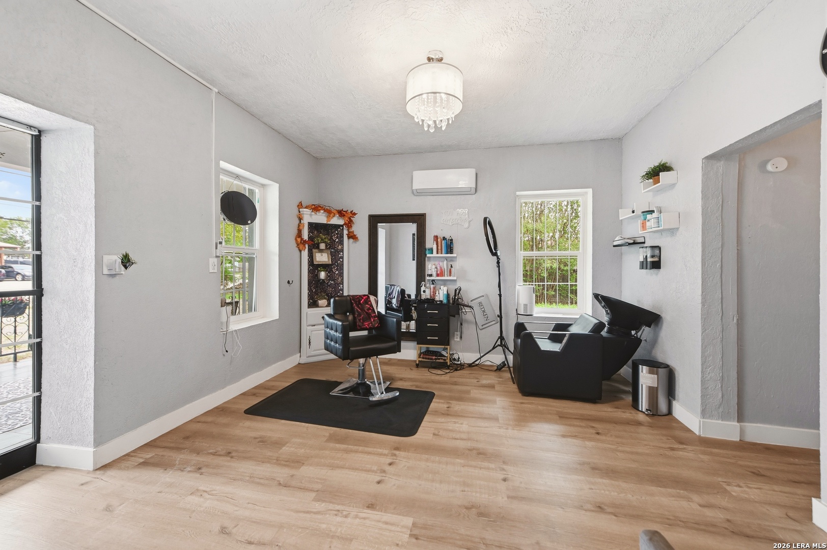 5446 Seguin Road Kirby TX 78219