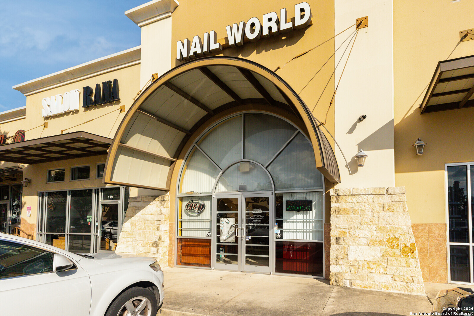 8202 N Loop 1604 San Antonio TX 78249