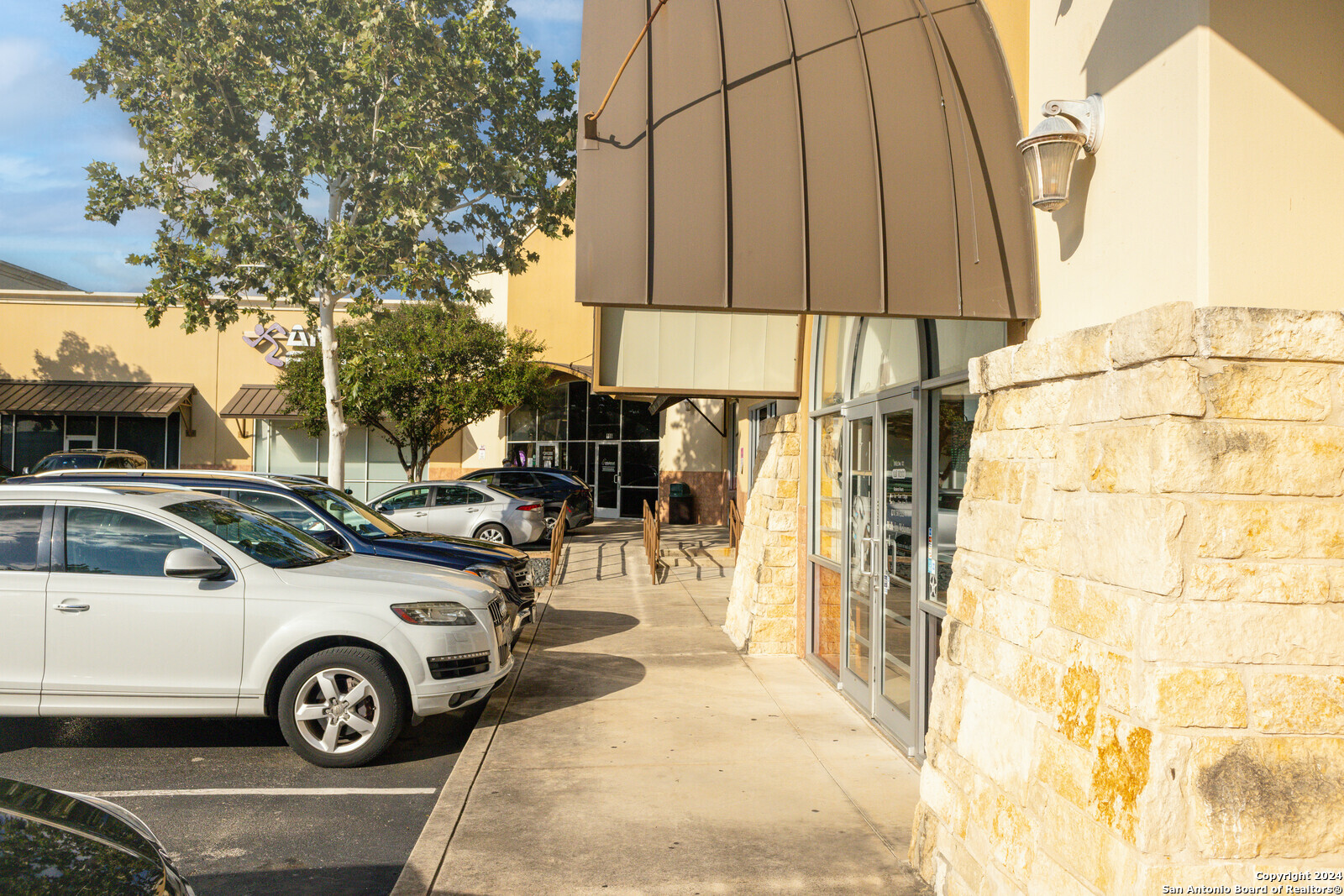 8202 N Loop 1604 San Antonio TX 78249