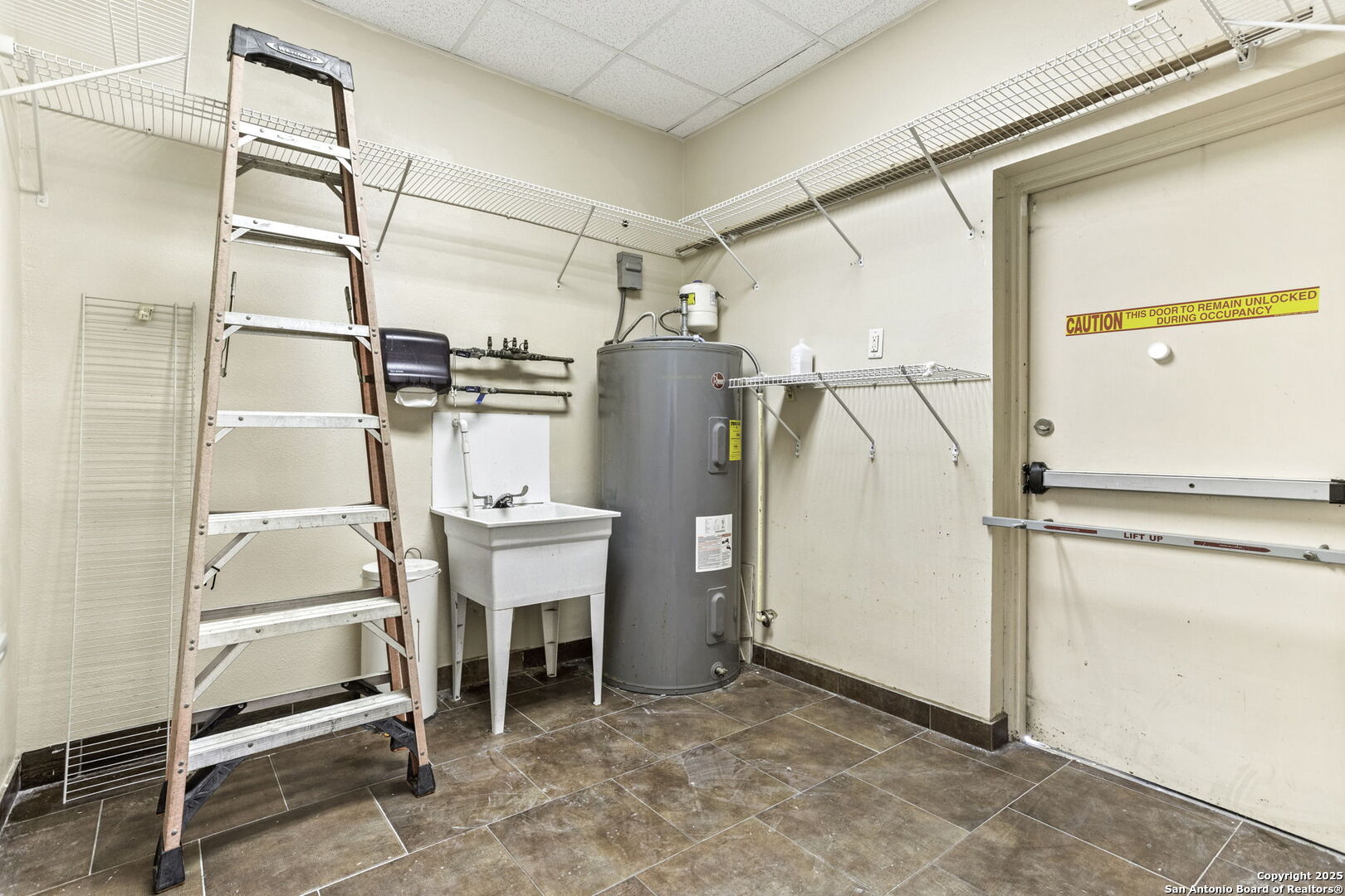 8202 N Loop 1604 San Antonio TX 78249