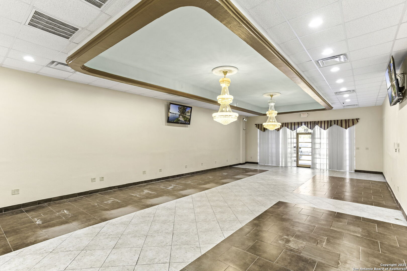 8202 N Loop 1604 San Antonio TX 78249