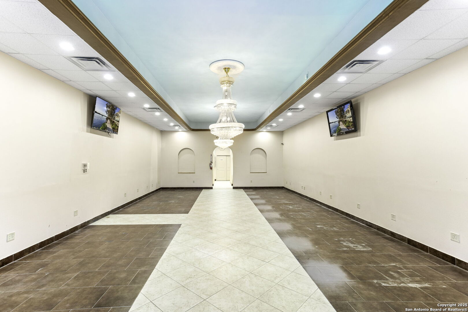 8202 N Loop 1604 San Antonio TX 78249