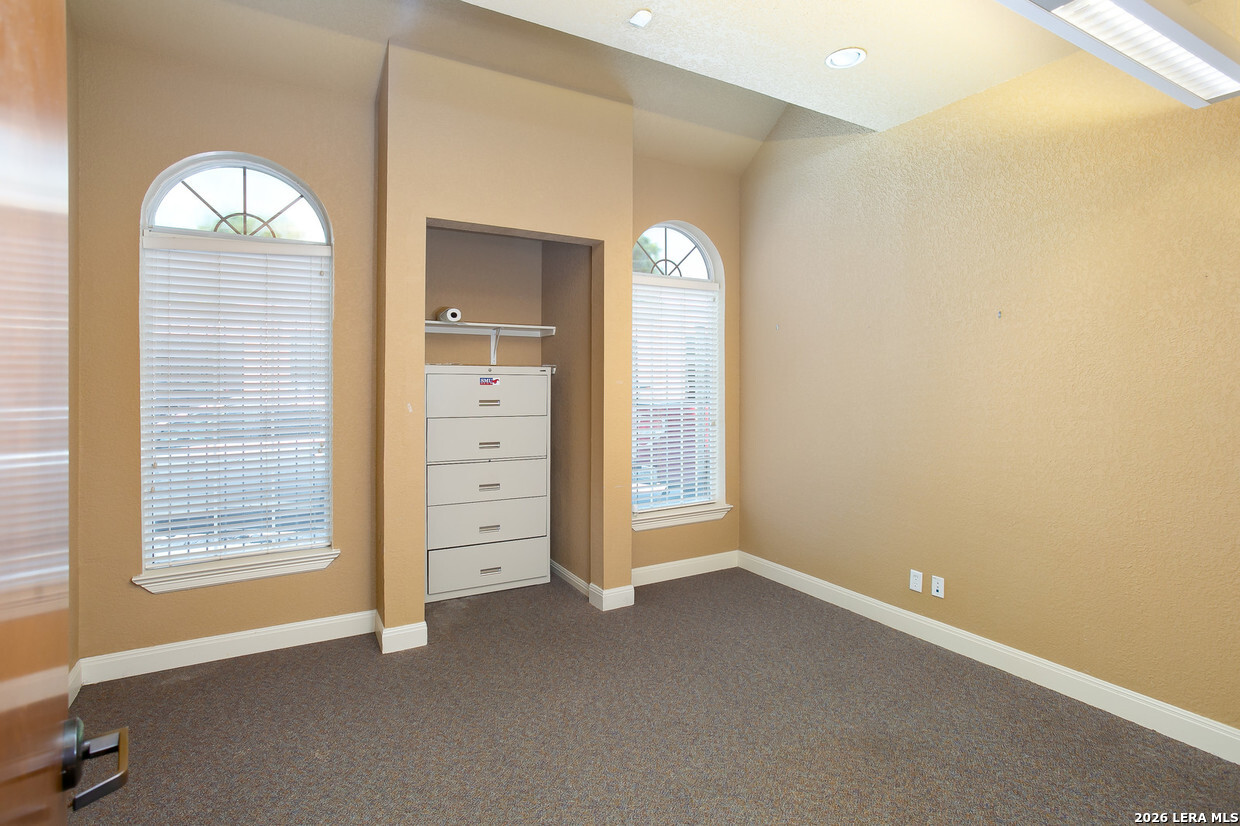 2634 Kerrybrook San Antonio TX 78230