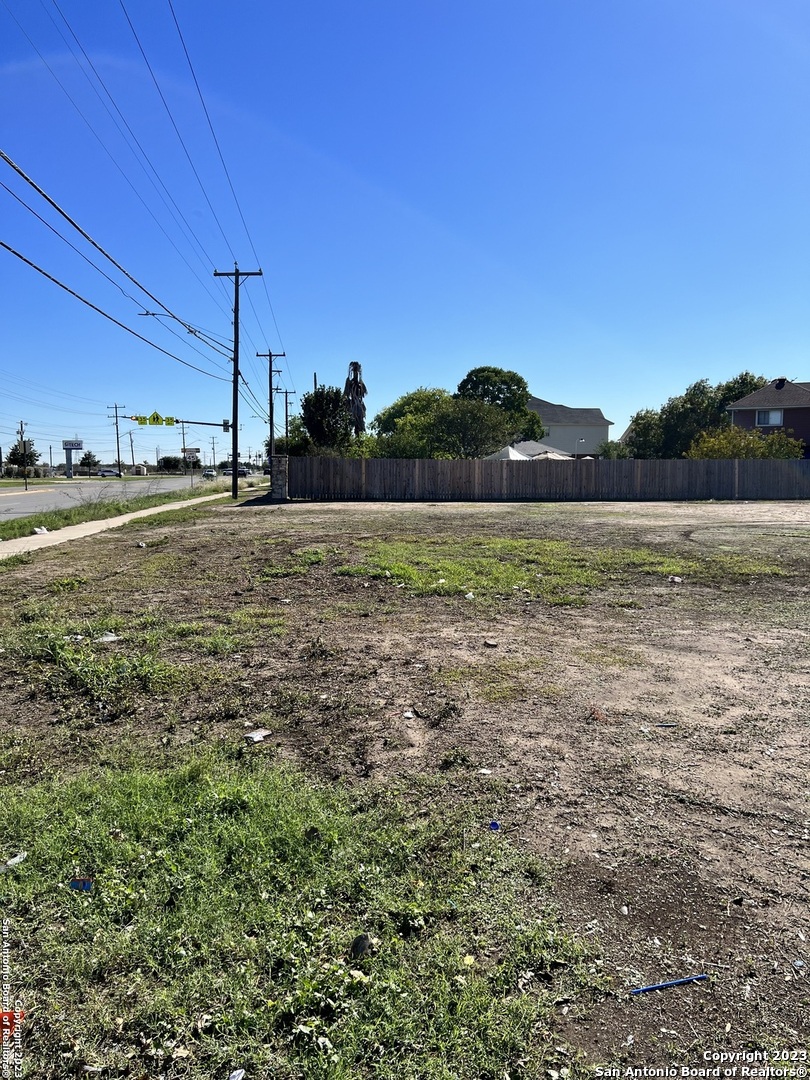 00 S Ww White Road San Antonio TX 78222
