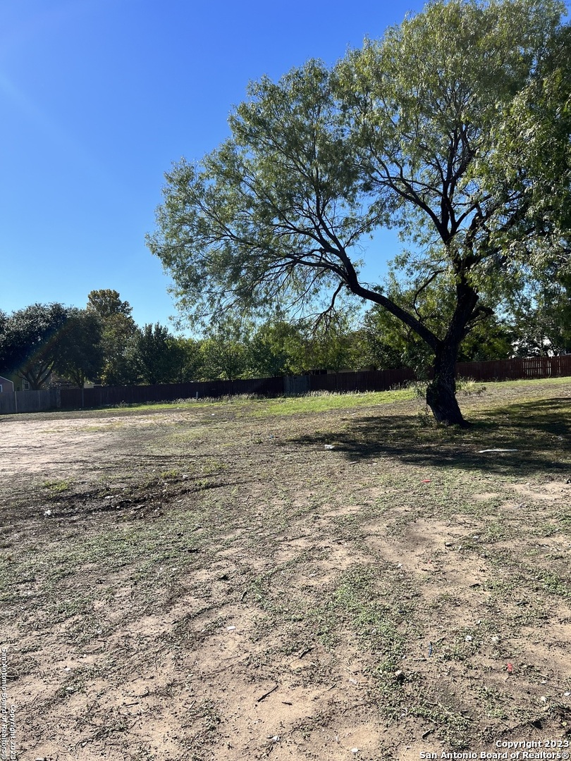 00 S Ww White Road San Antonio TX 78222