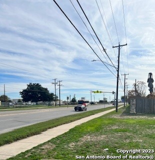 00 S Ww White Road San Antonio TX 78222