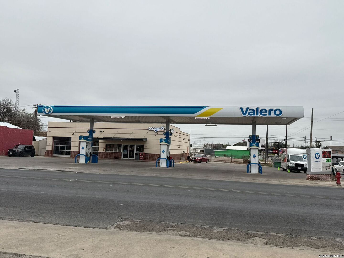602 E Main Street Eagle Pass TX 78852
