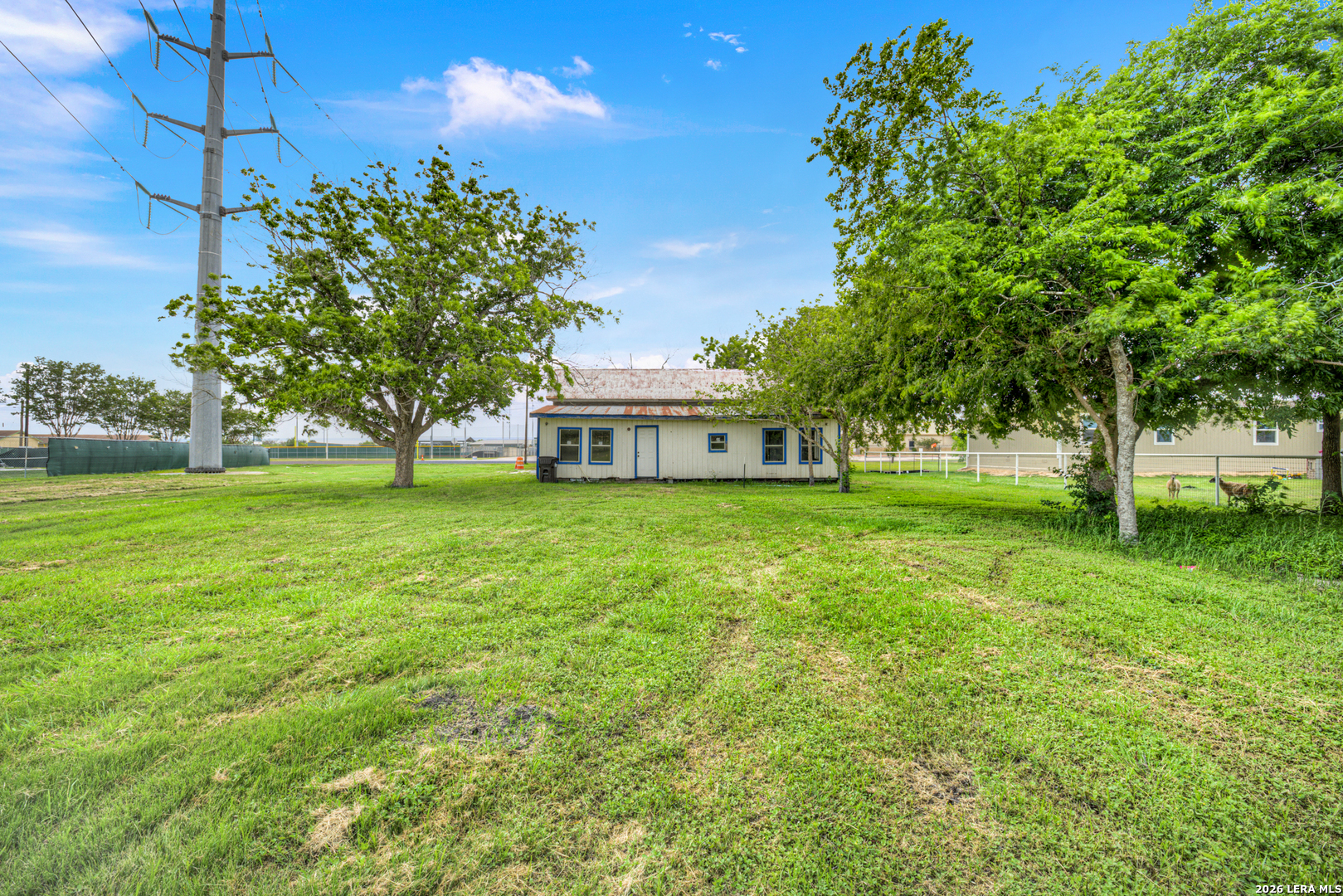 517 Center Street Marion TX 78124