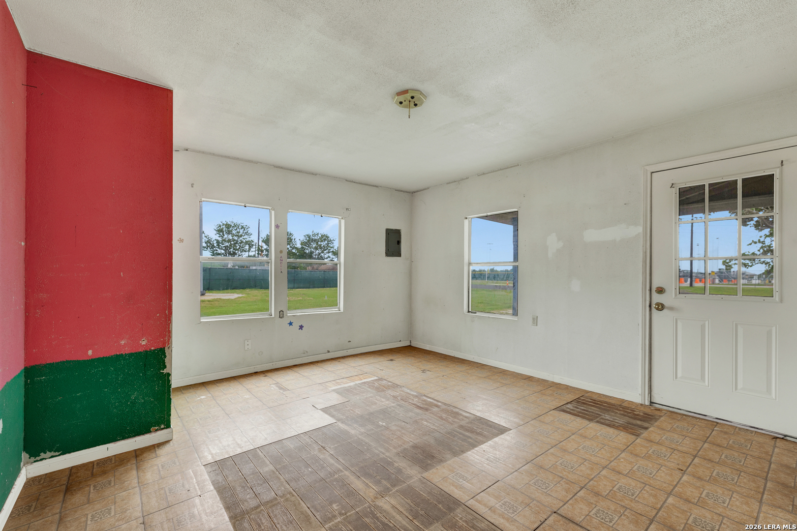 517 Center Street Marion TX 78124