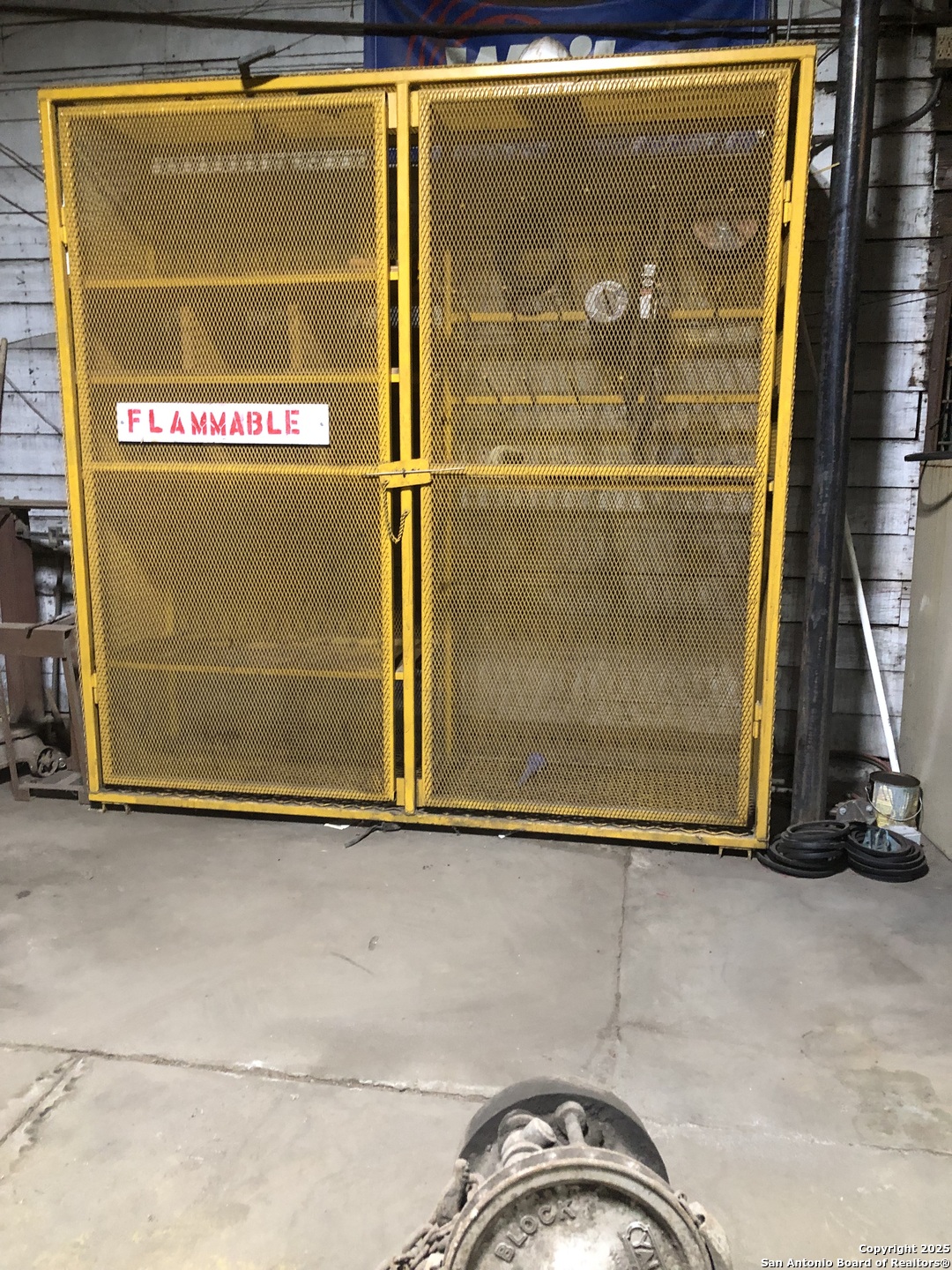 300 W. Sinton Sinton TX 78387