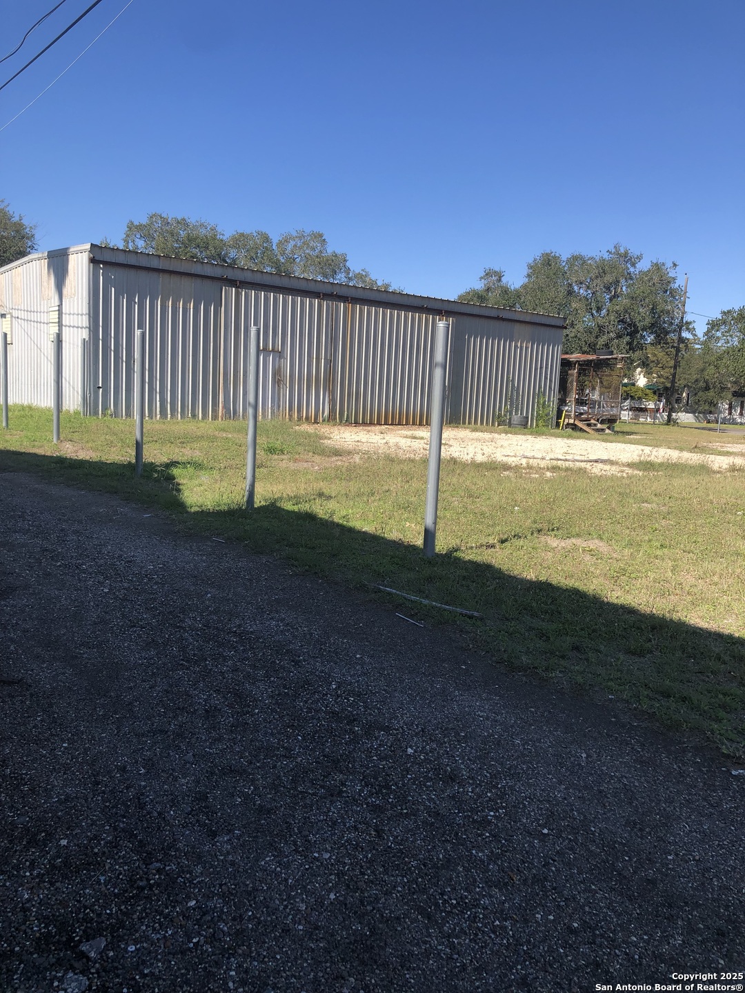 300 W. Sinton Sinton TX 78387