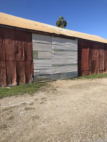 300 W. Sinton Sinton TX 78387