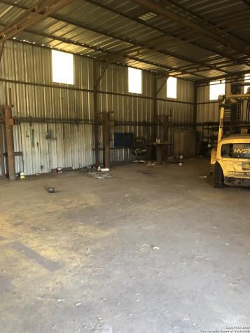300 W. Sinton Sinton TX 78387