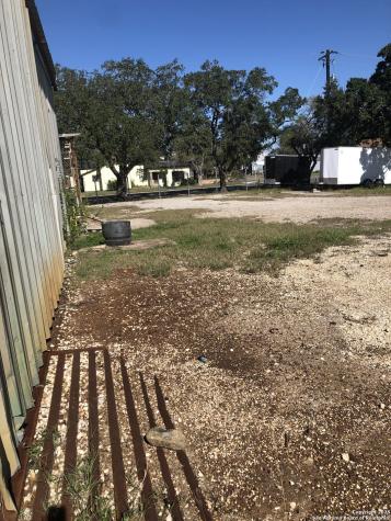 300 W. Sinton Sinton TX 78387