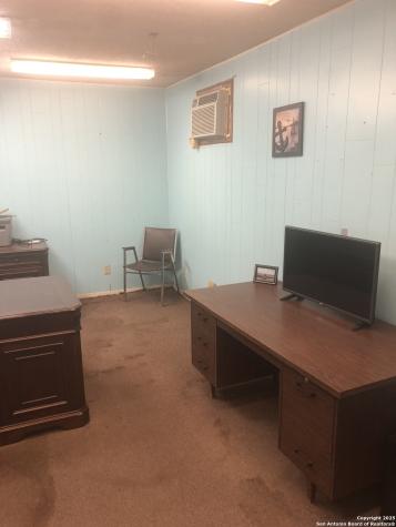 300 W. Sinton Sinton TX 78387