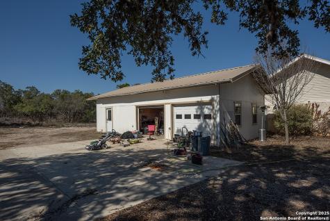 1475 Grosenbacher San Antonio TX 78245