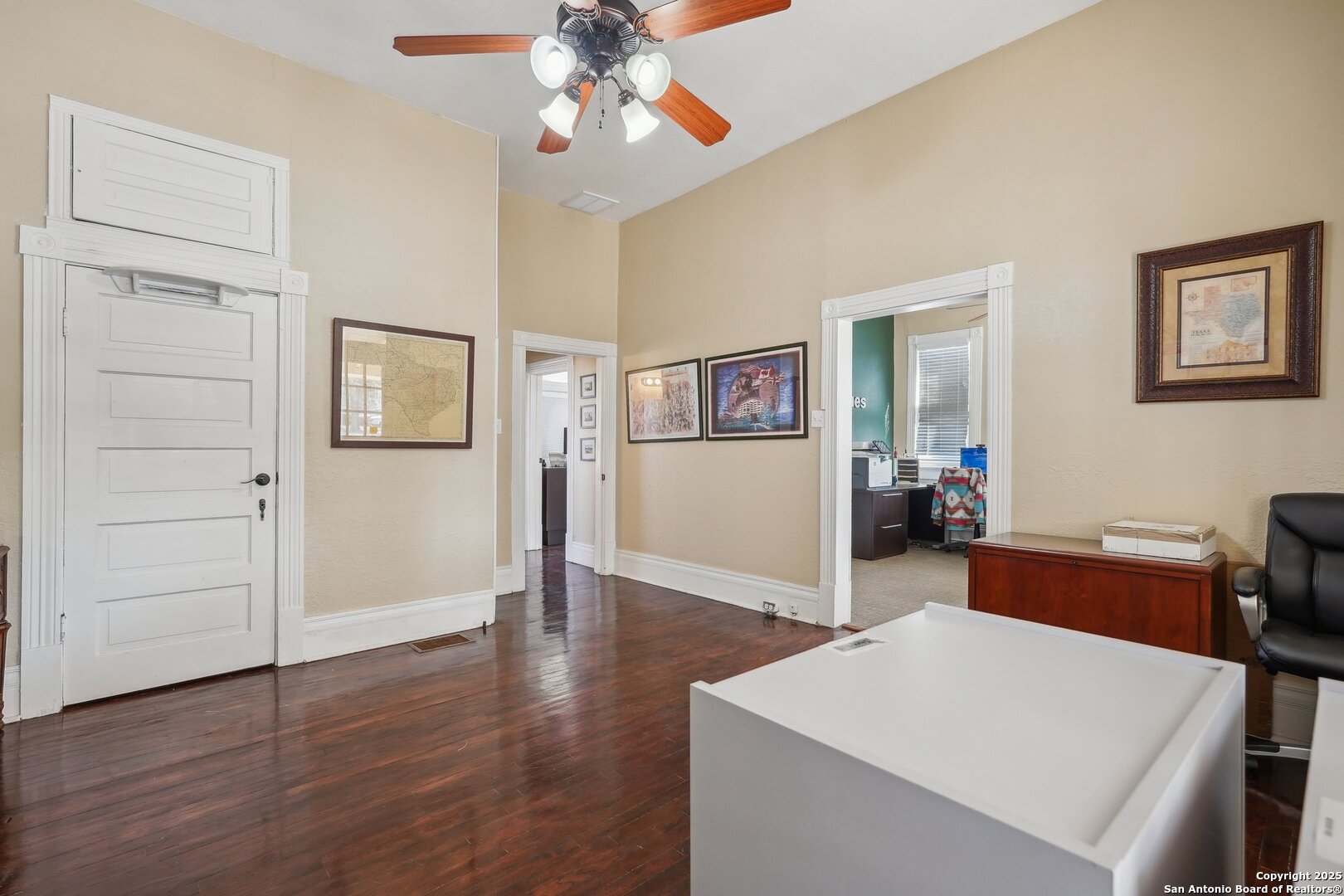 713 Sidney Baker Kerrville TX 78028