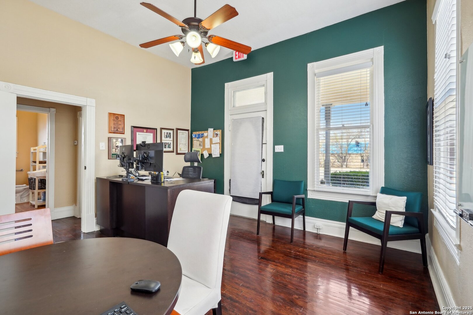 713 Sidney Baker Kerrville TX 78028