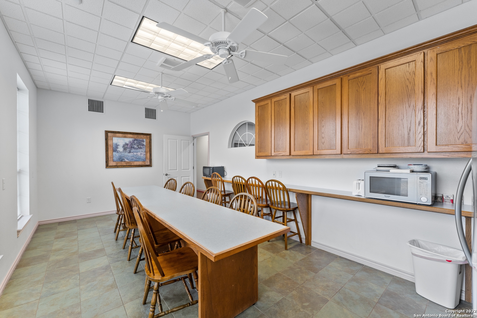 3586 Us Highway 181 N Floresville TX 78114