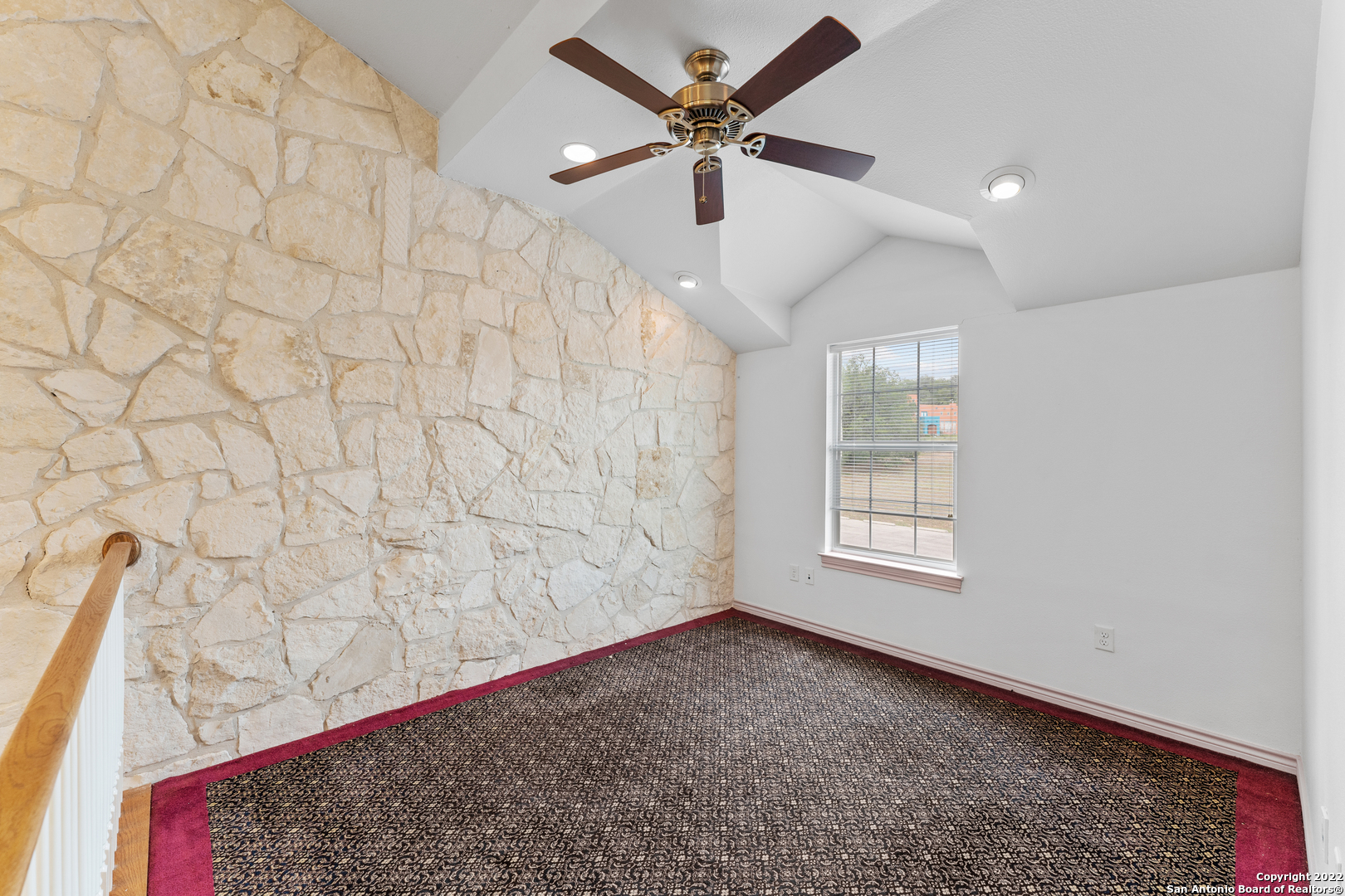 3586 Us Highway 181 N Floresville TX 78114