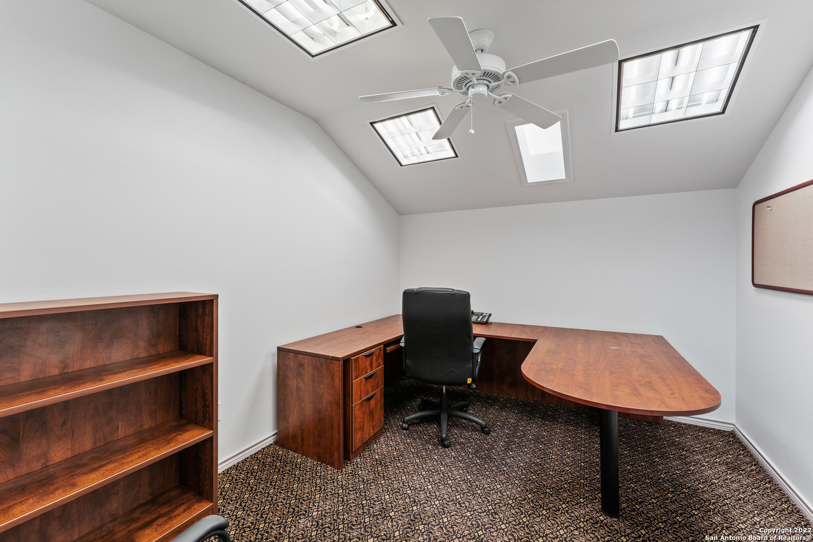 3586 Us Highway 181 N Floresville TX 78114