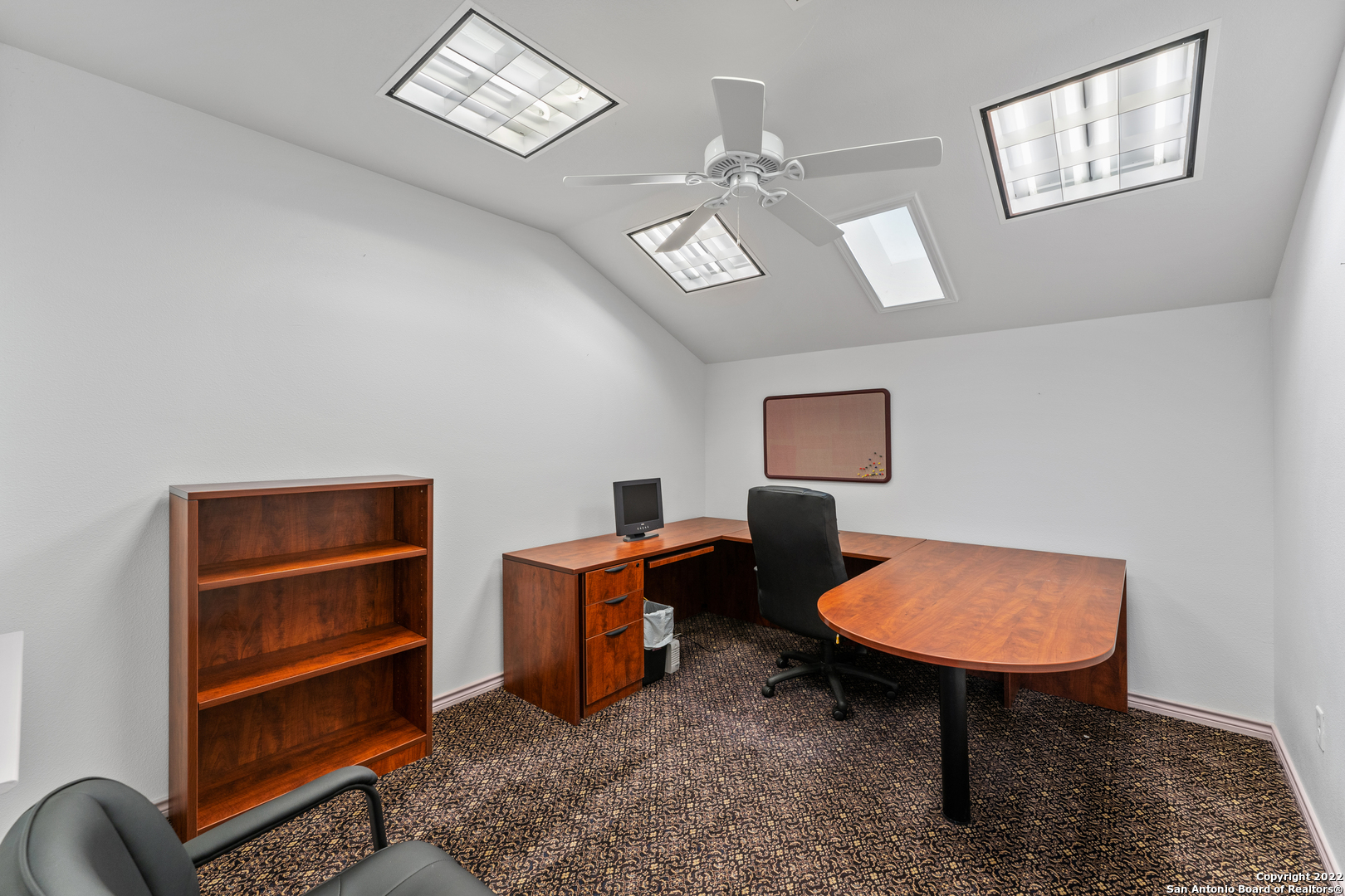 3586 Us Highway 181 N Floresville TX 78114